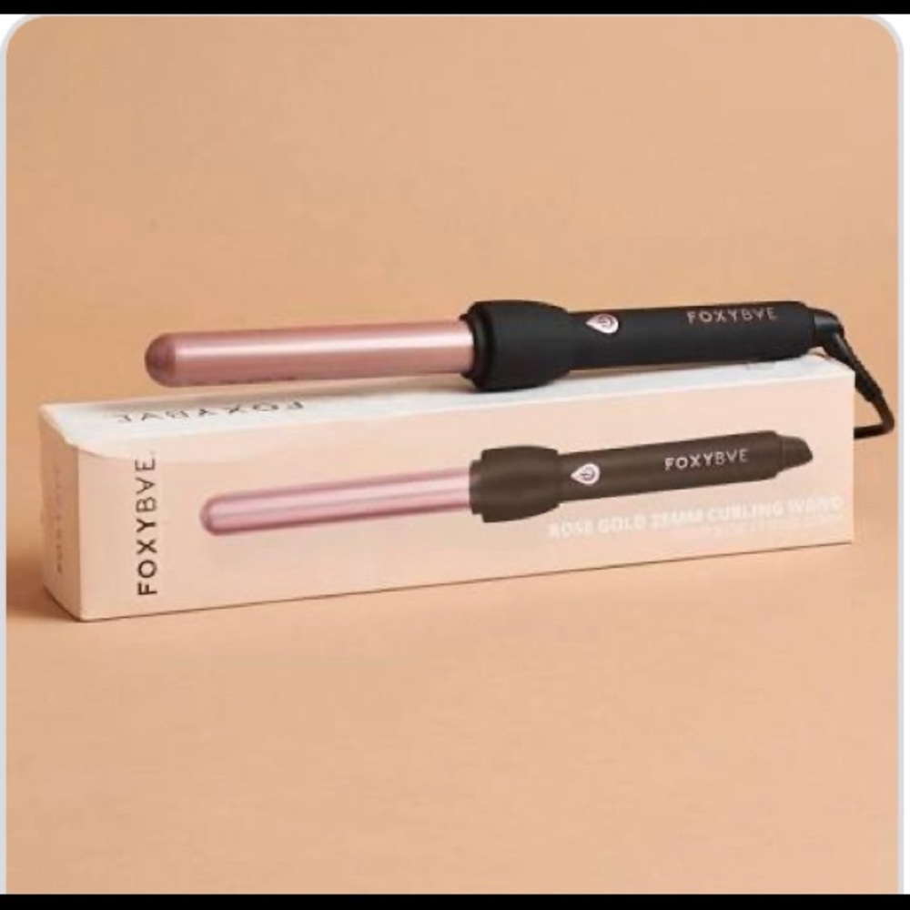 FoxyBae curling wand